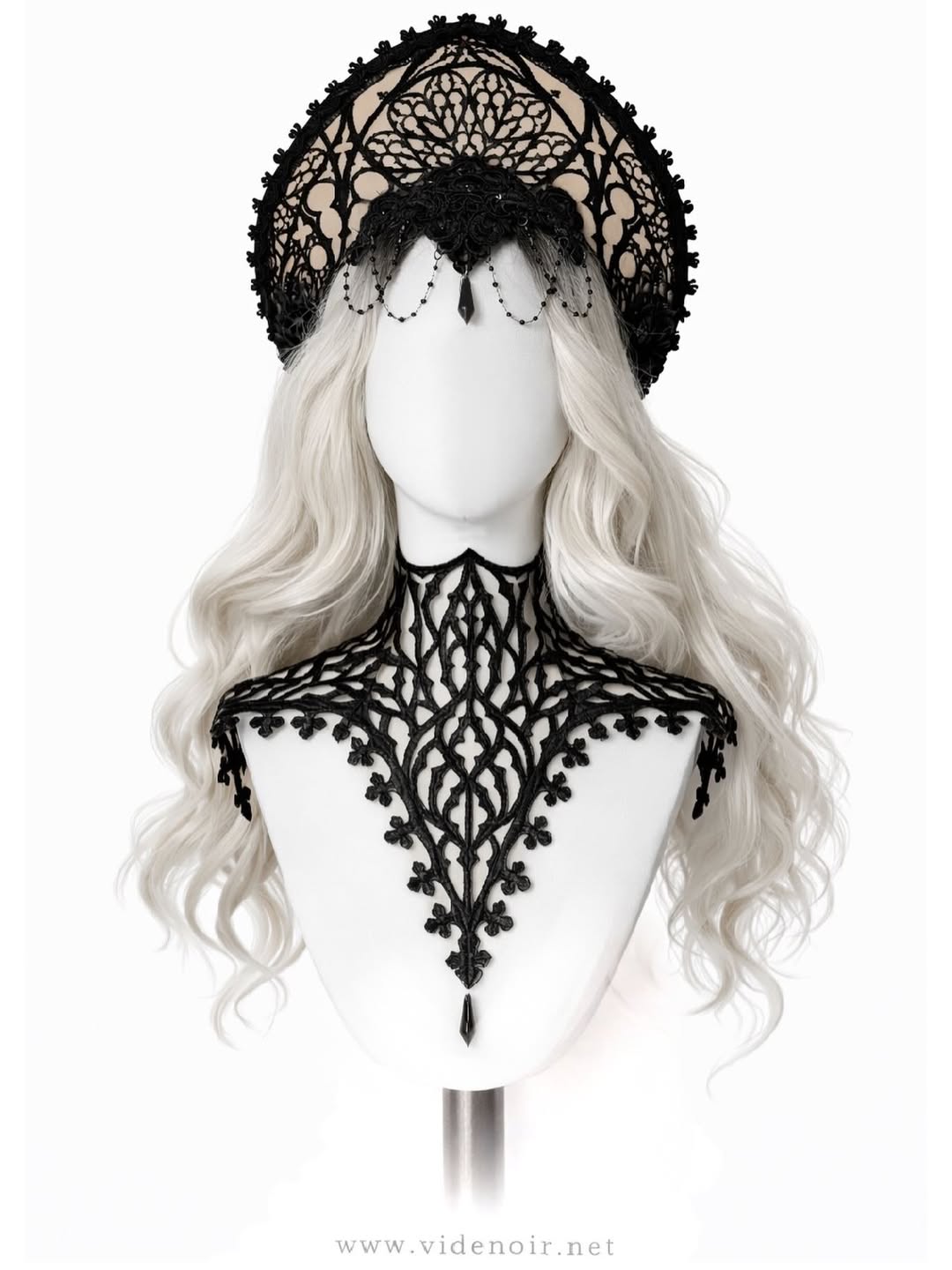 RTO - DOGMA EMBROIDERY TULLE NECKPIECE