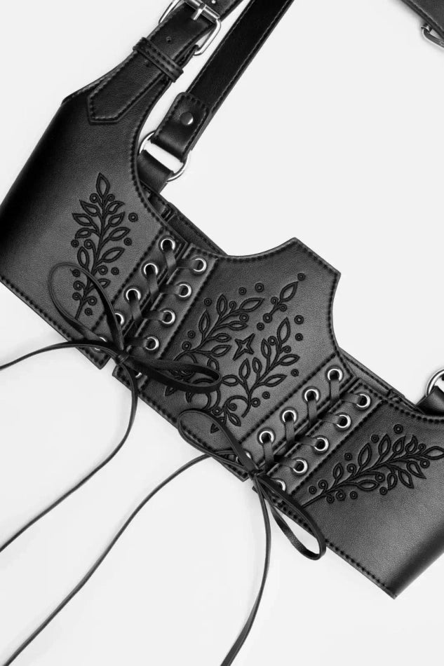 HEMLOCK LACE UP HARNESS