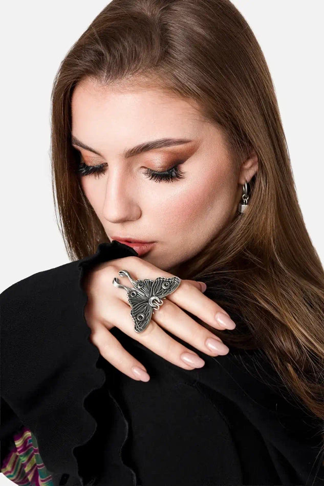 NOCTURNAL STATEMENT RING