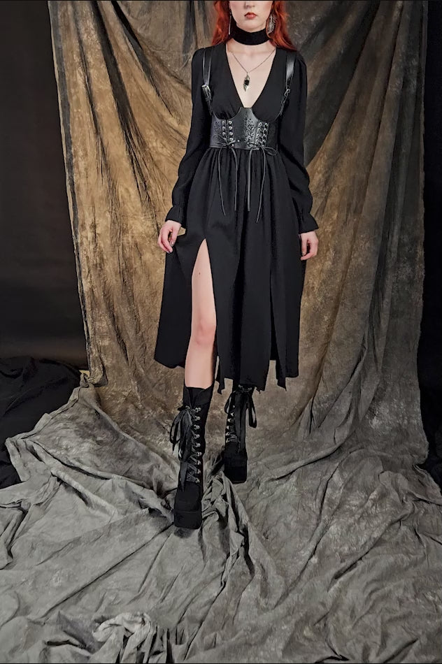 HEMLOCK LACE UP HARNESS