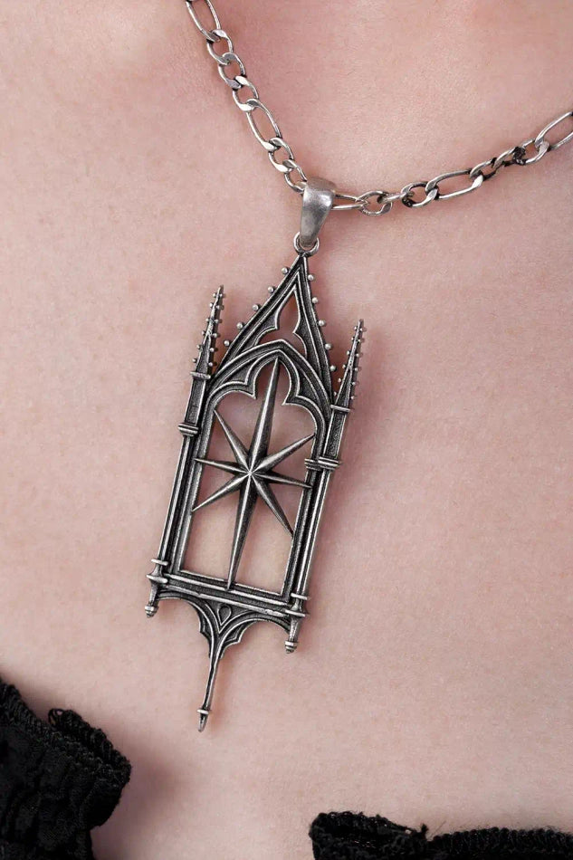 SANCTUM STAR NECKLACE